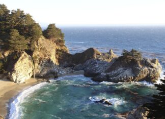 Pfeiffer State Park, fusión de tierra y agua