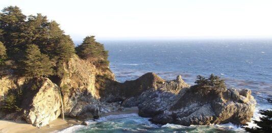 Pfeiffer State Park, fusión de tierra y agua