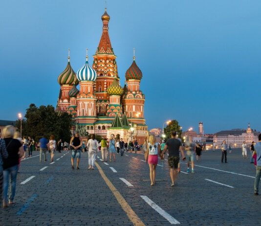 Plaza Roja de Moscú, el lugar más importante del país más grande.