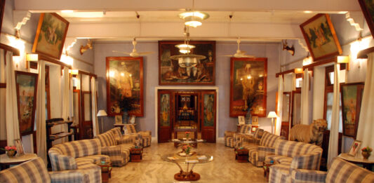 Karauli, el día que me convertí en un Maharajá en la India bhanwar vilas karauli india