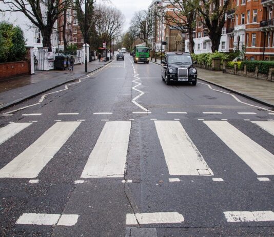 Abbey Road de Londres, el paso de peatones más famoso