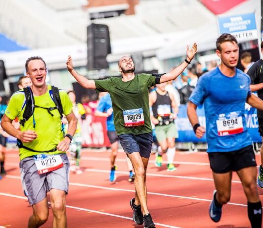 Correr el Maratón de Amsterdam: análisis, recorrido, entrenamiento y recomendaciones de viaje