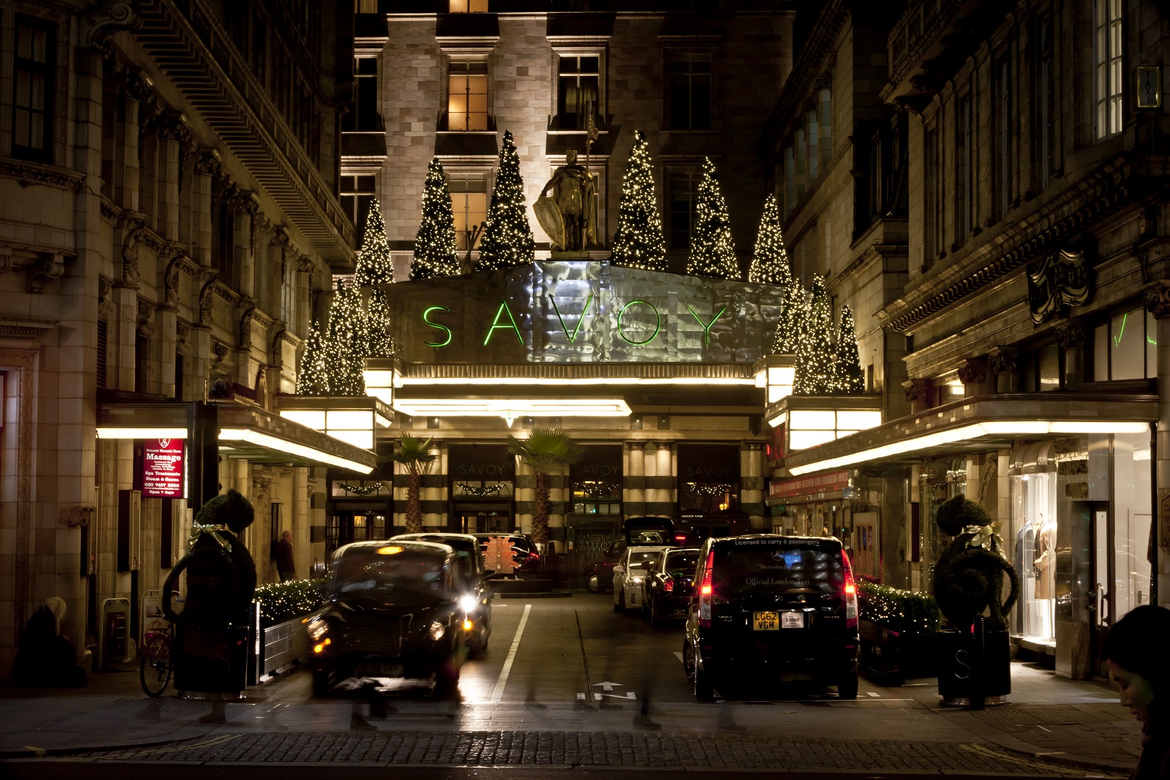 El histórico Hotel Savoy de Londres Inglaterra The World Thru My Eyes