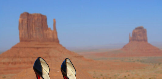 Christian Louboutin Tour